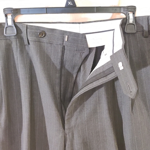 Chaps black pinstripe suit coat: 40L pant: 36W/32L - Picture 8 of 9